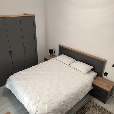 Apartment Park Lake คลูจ-นาโปกา ภายนอก รูปภาพ