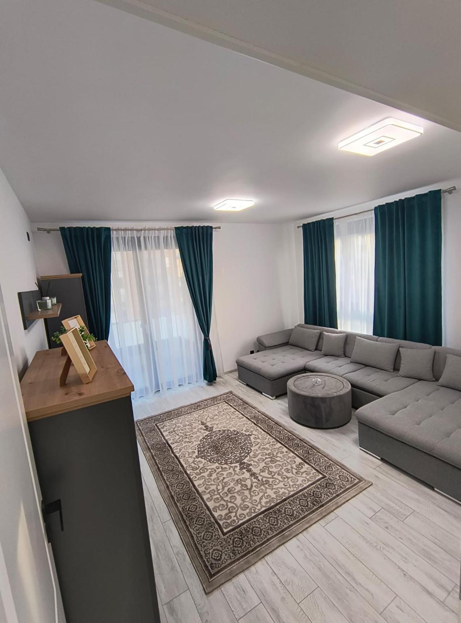 Apartment Park Lake คลูจ-นาโปกา ภายนอก รูปภาพ